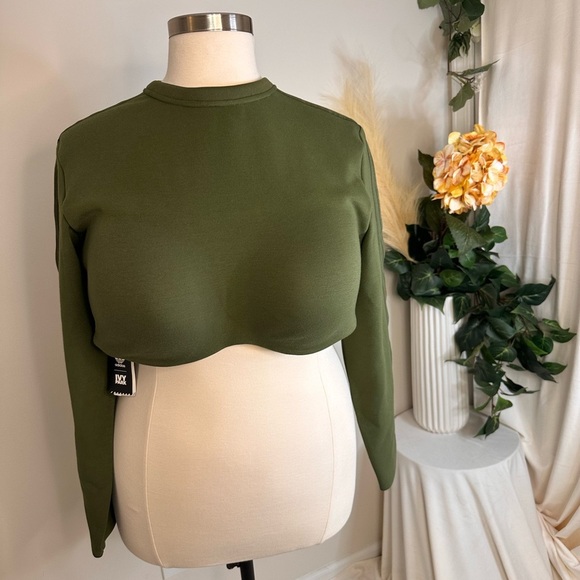 ! ADIDAS x IVY PARK Wild Pine Green Cropped Long Sleeve Size Plus Size NWT - Picture 1 of 16